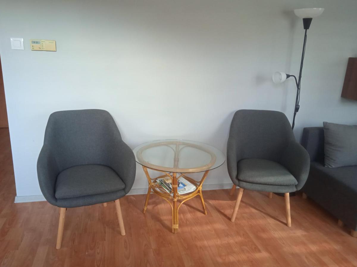 Sloneczny Apartament W Centrum Pieknych Karkonoszy Jelenia Góra Exteriör bild